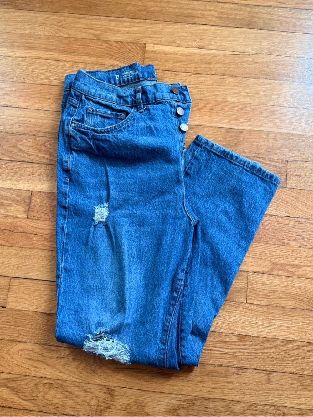a.n.a Women’s Blue Boyfriend Jeans with Distressed Detail